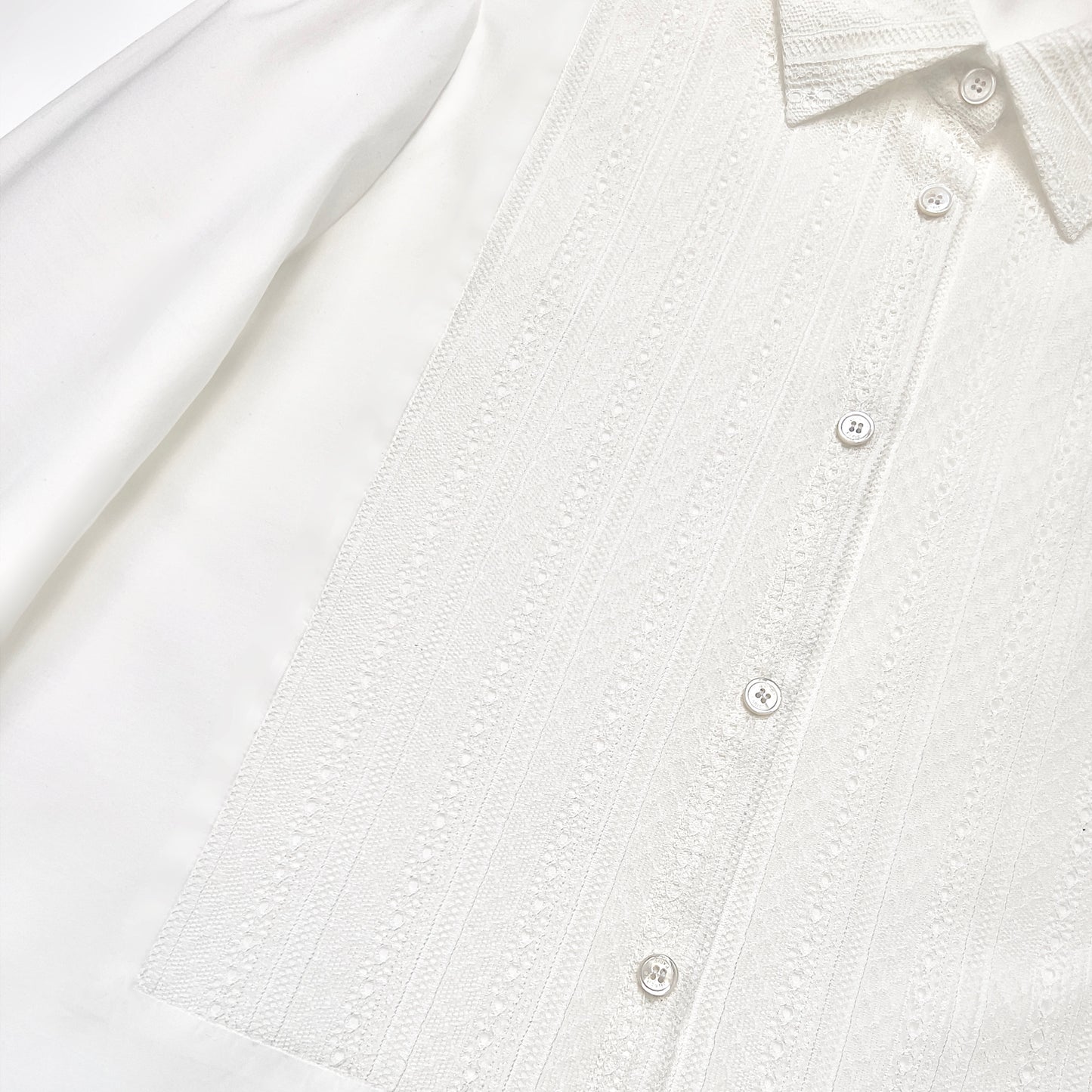 Chemisier en dentelle blanche avec plastron, haute qualité made in Franc